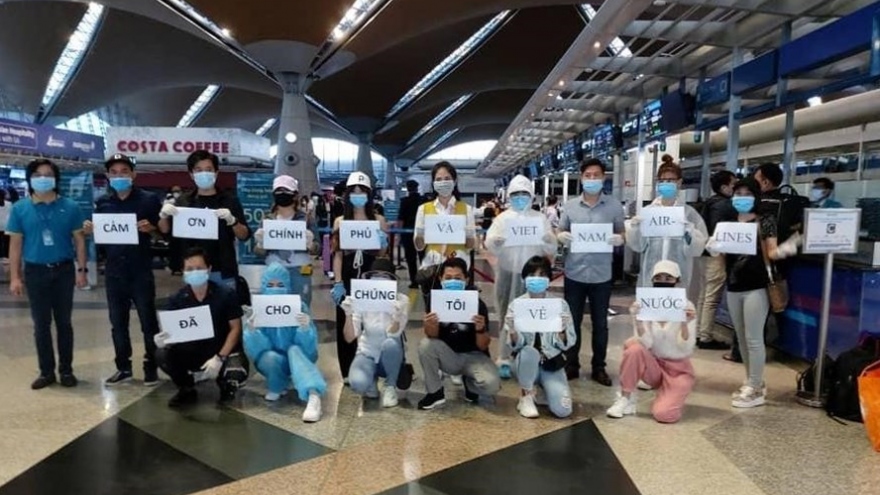 270 Vietnamese citizens stranded in Malaysia repatriated