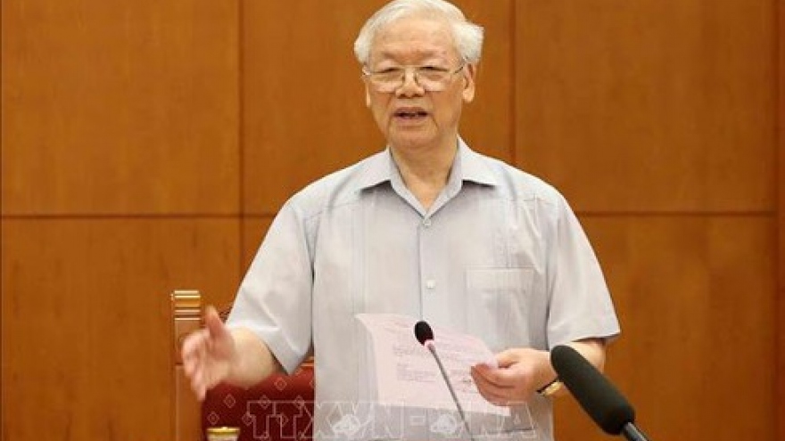 Top leader requests quick settlement of key corruption cases