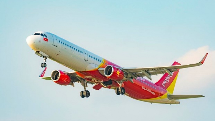 Vietjet continues to conduct flights to bring Vietnamese citizens home