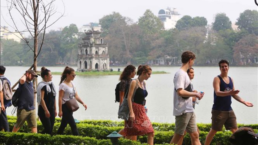 Hanoi enjoys surge in tourist arrivals in July