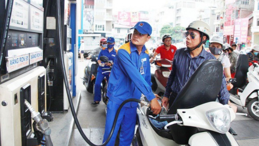 Petrol prices witness slight increase on July 28