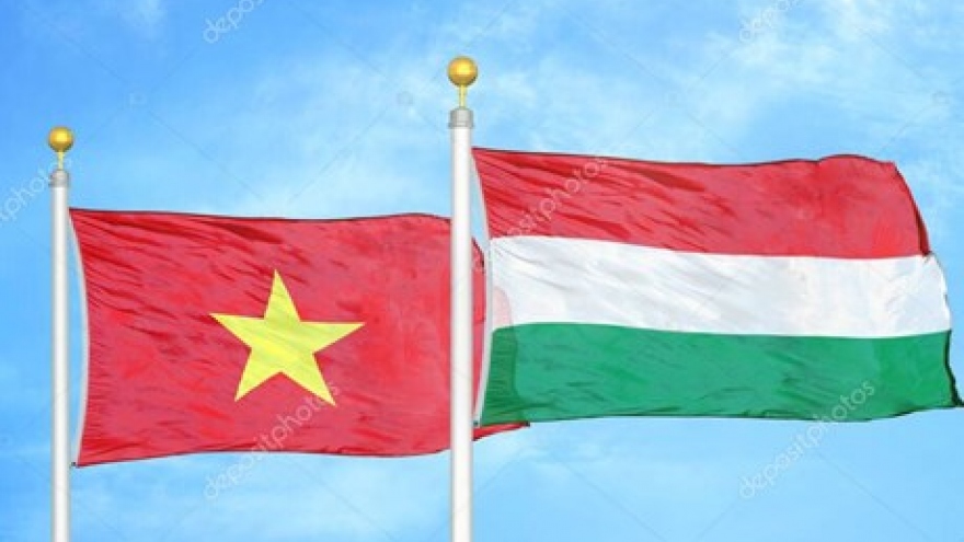 Vietnam sends congratulations to Hungary on National Day