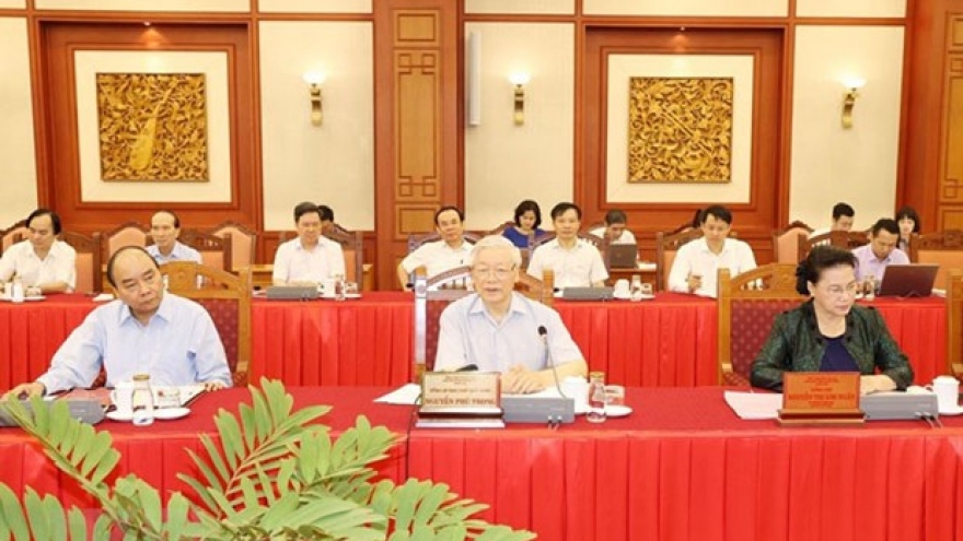 Hanoi needs to set example in all fields: top leader