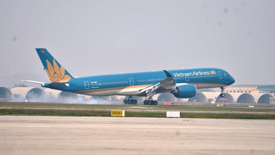 Vietnam Airlines puts tickets on sale for commercial flight with RoK