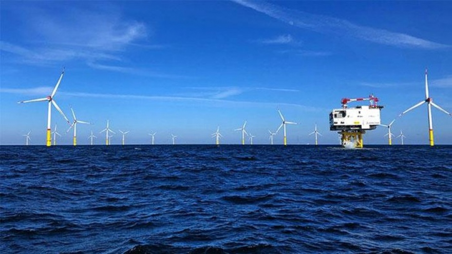 German firm eyes offshore wind power project in Binh Dinh