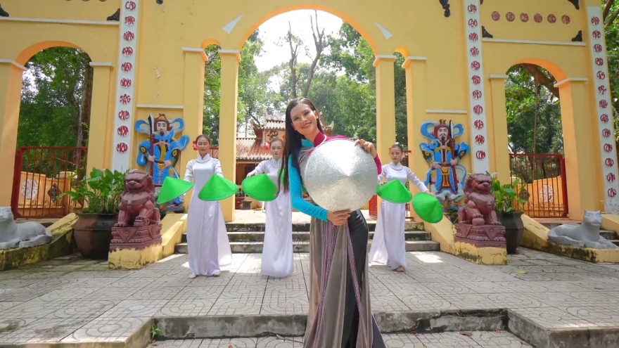 Vietnam’s Non La performance introduced at Miss Earth 2020