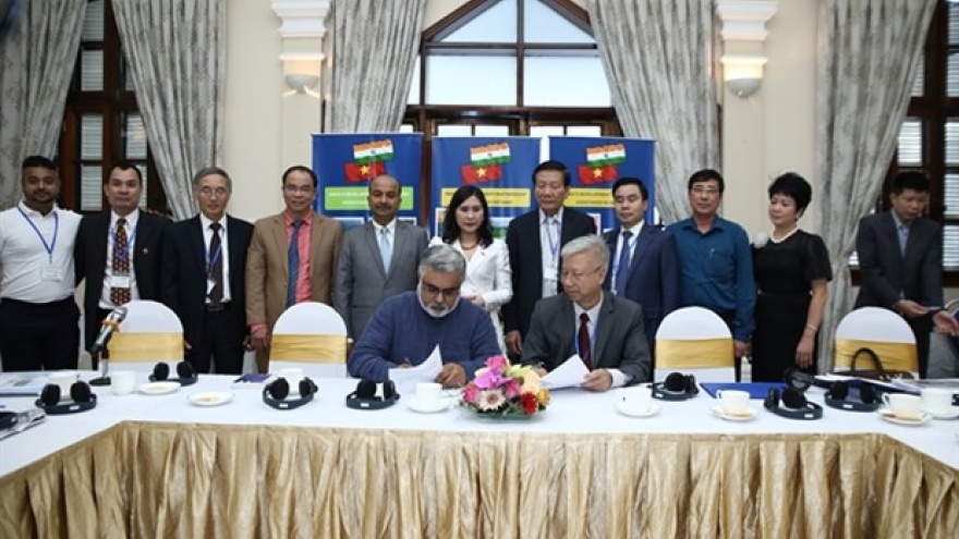Vietnamese, Indian firms to build smart cities in Vietnam