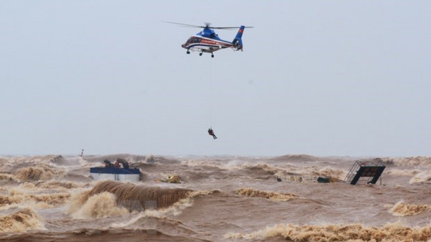 Severe floods hit central localities