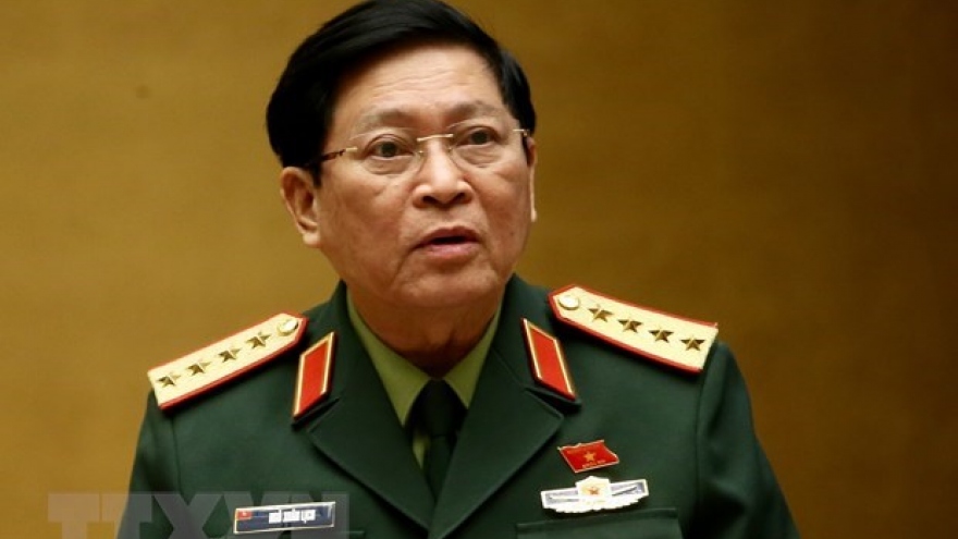 Vietnamese, Russian Defence Ministers hold phone discussion