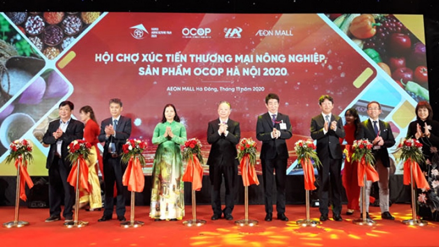 Hanoi agricultural fair attracts 80 businesses