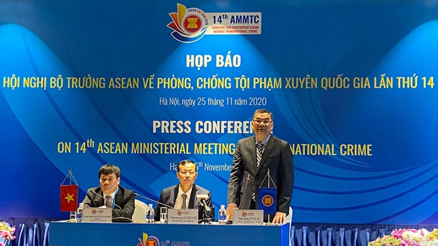 PM Phuc attends 14th ASEAN Ministerial Meeting on Transnational Crime
