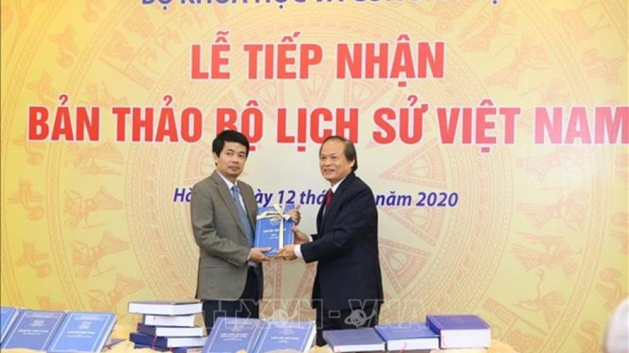 Science ministry receives draft Vietnamese history