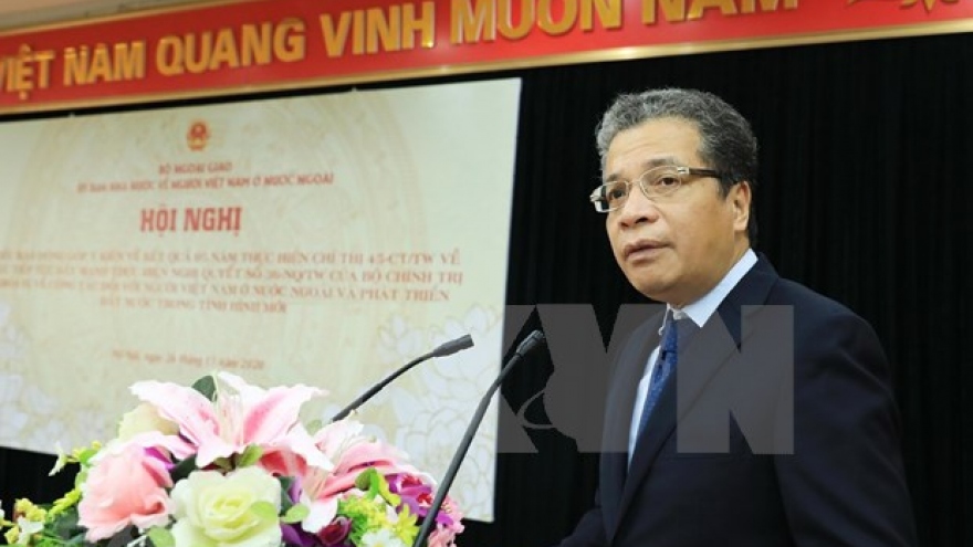 Ministry of Foreign Affairs seeks OVs' opinions on national development