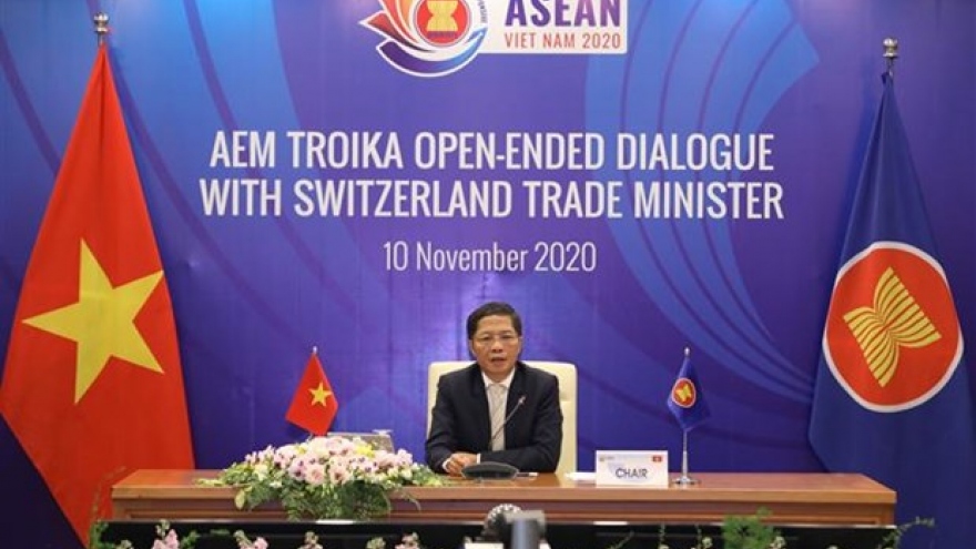 ASEAN economic ministers hold online troika dialogue with Switzerland