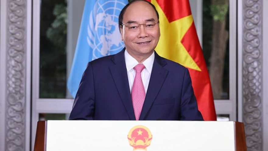 Strong cooperation to help international community defeat COVID-19: PM Phuc