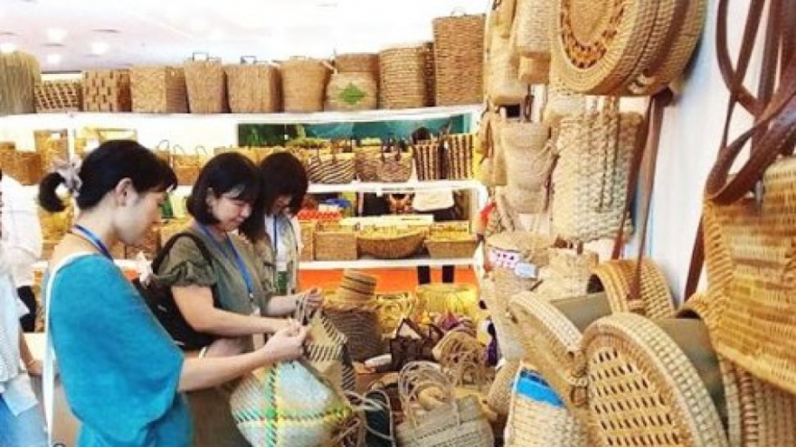 Handicraft makers aim for US$5 billion in export by 2025