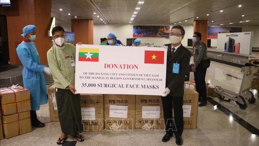 Vietnam continues to support Myanmar in COVID-19 fight