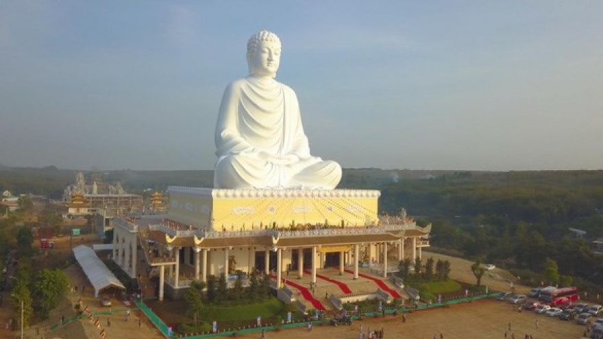 Binh Phuoc now boasts tallest sitting Buddha statue in Southeast Asia
