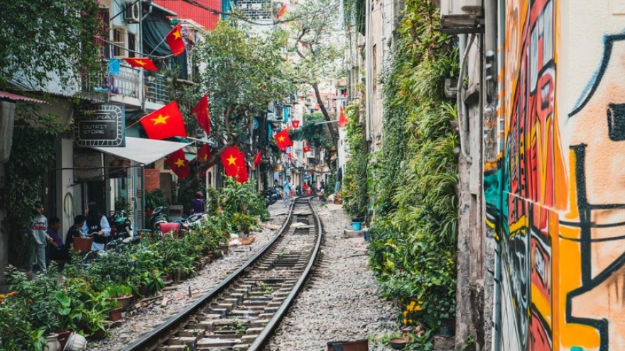 Hanoi named among top 10 cheapest cities worldwide