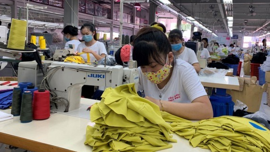 Factory workers ready to resume work after Tet