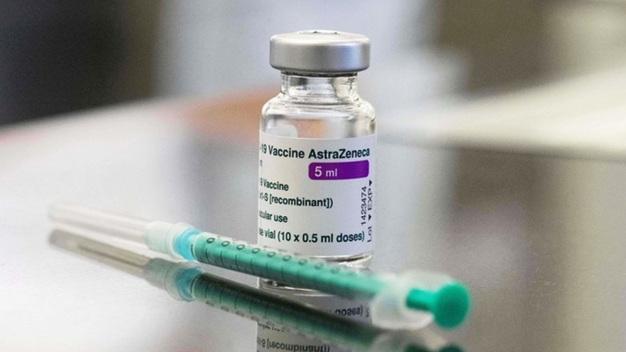 Vietnam urgently imports 200,000 doses of AstraZeneca vaccine