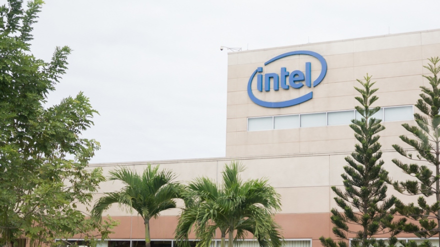 Intel Vietnam factory likely to export three billion products this year