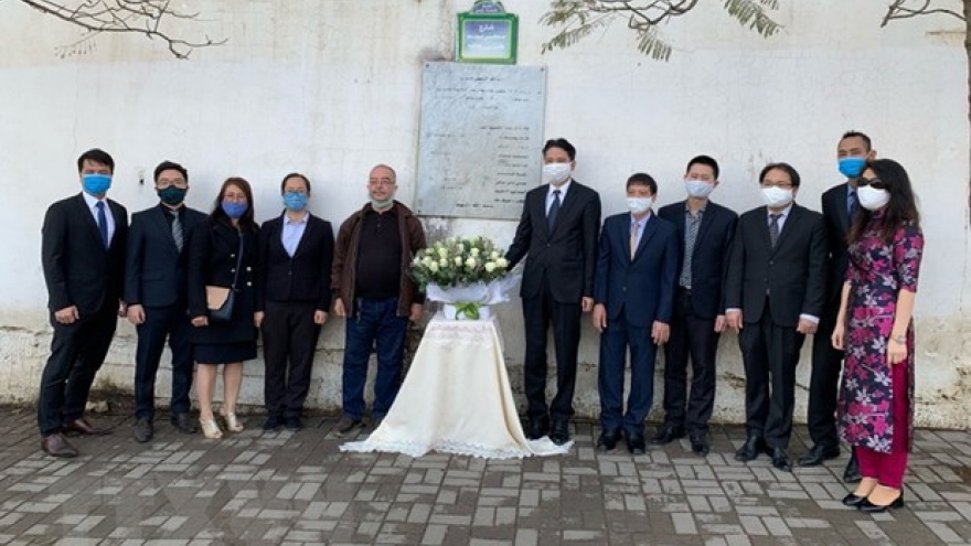 Diplomats commemorate fallen Algerian journalists in Vietnam