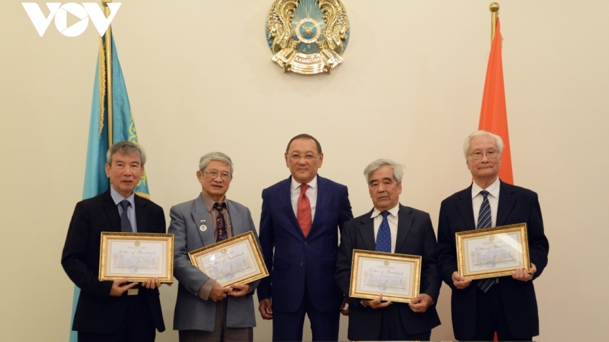Vietnamese translators honoured for boosting cultural ties with Kazakhstan