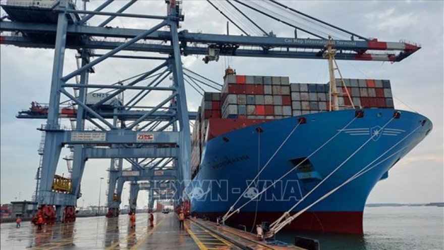 Foreign ship arrivals down 6% in first two months