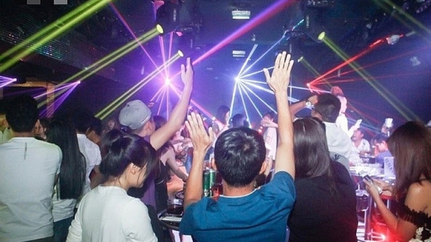 Hanoi set for reopening of bars, karaoke venues, and nightclubs