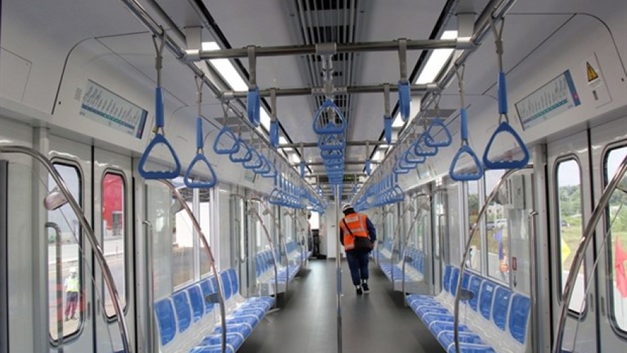 HCM City seeks private investors for metro lines
