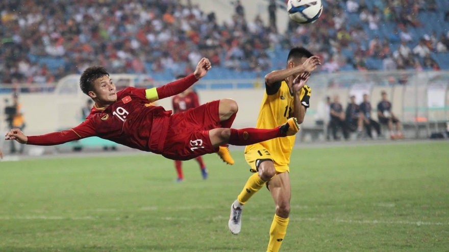 Quang Hai nominated among best midfielders in AFC Cup