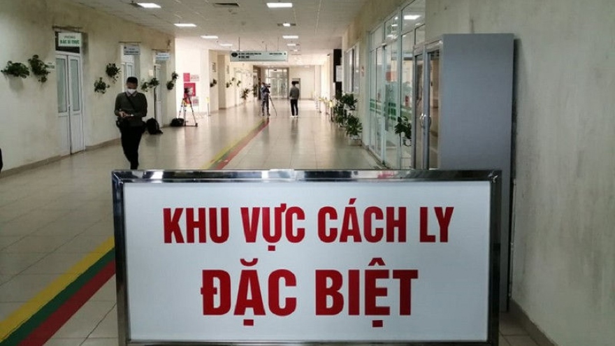 COVID-19: Two foreigners among six imported cases detected in Vietnam