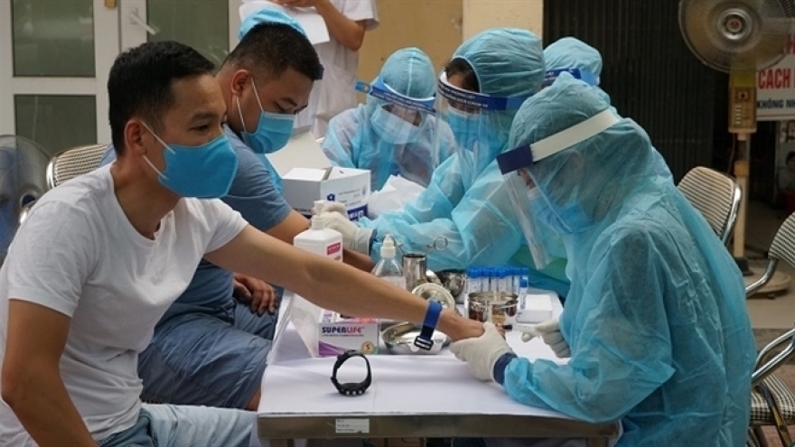 Hanoi capital records community infection, ups COVID-19 alert to highest