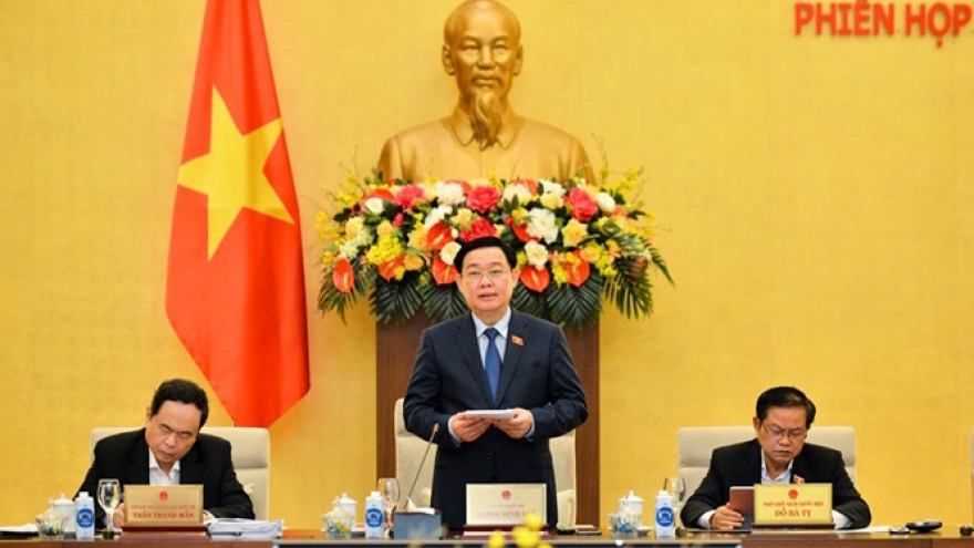 NA Standing Committee meets in Hanoi 