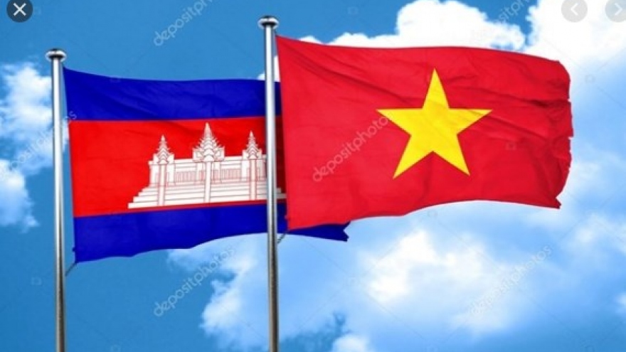 Cambodia thanks Vietnam for assistance in COVID-19 fight