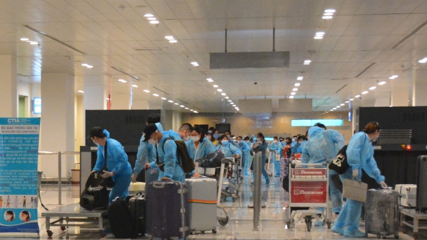 426 Vietnamese citizens safely repatriated from RoK
