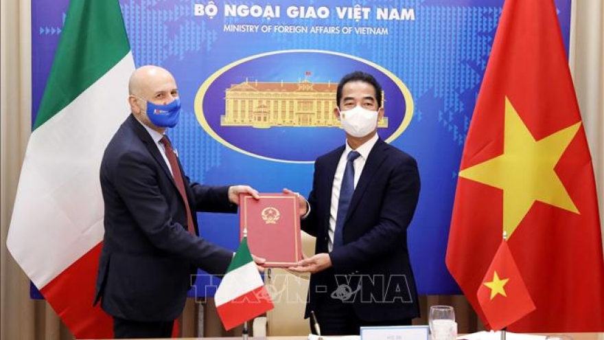 Vietnam, Italy to increase high-level reciprocal visits