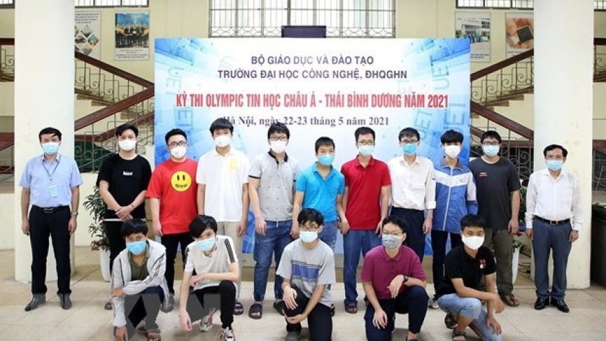 Vietnam obtains six medals at Asia-Pacific Informatics Olympiad