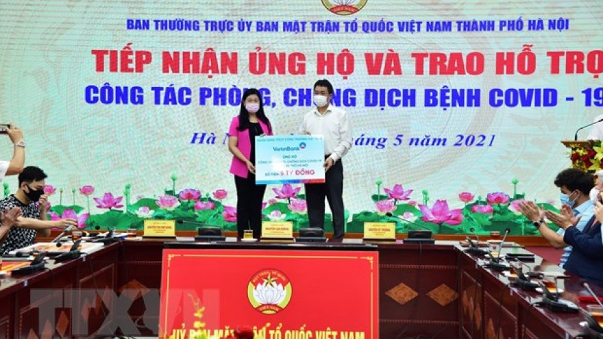 Donations worth VND12.5 billion boost anti-pandemic efforts in Hanoi