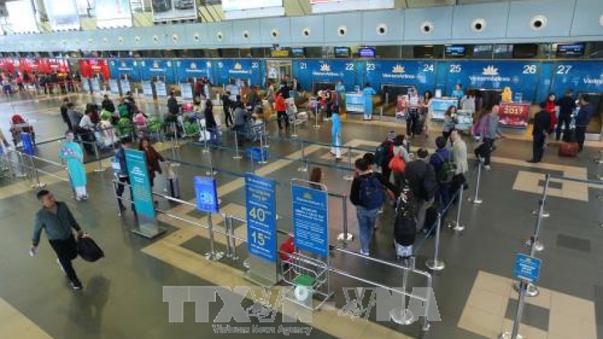 Documents required for foreigners when traveling on domestic flights