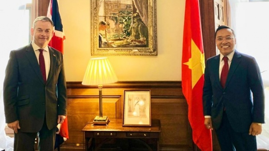 British diplomat rejoices at development of UK-Vietnam ties