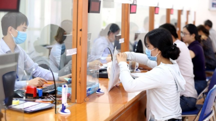 Vietnam’s average monthly income in 2020 down 1%