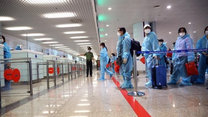 HCM City facilitates international air ticket holders’ travel to airport