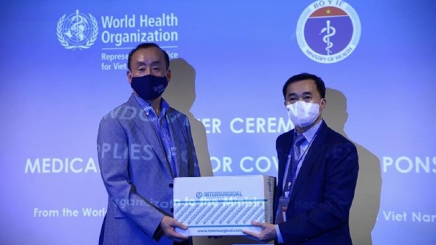WHO presents medical supplies to support Vietnam’s COVID-19 fight