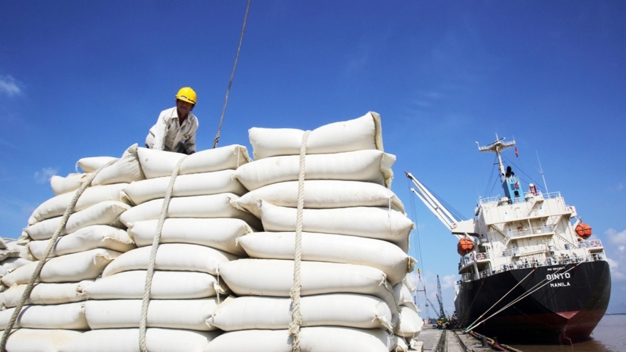 Solutions needed to remove barriers for Vietnamese rice exports