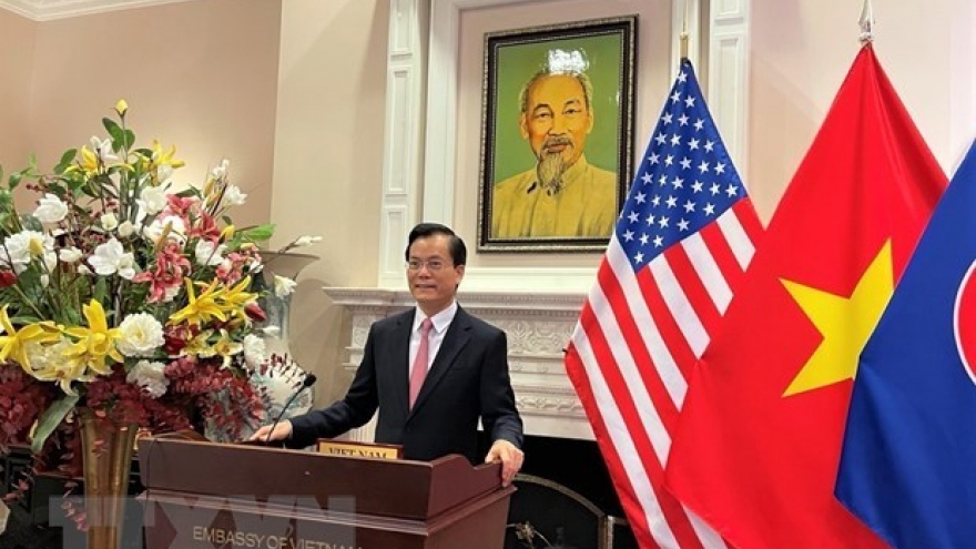 Vietnam - US mutual support in COVID-19 fight wins high appreciation