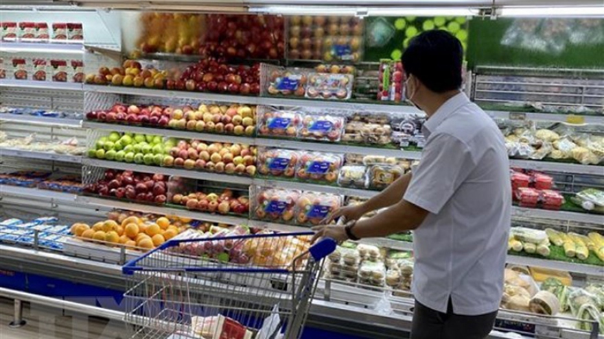HCM City resumes retail activities in ‘green zones’