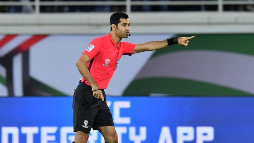 Qatari referee to officiate Vietnam match against Australia
