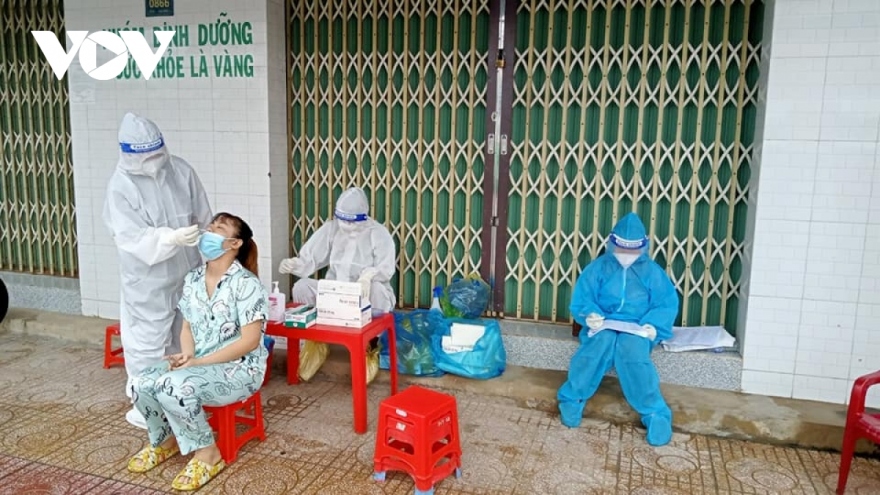Vietnam reports extra 11,521 COVID-19 cases, over 9,900 recoveries